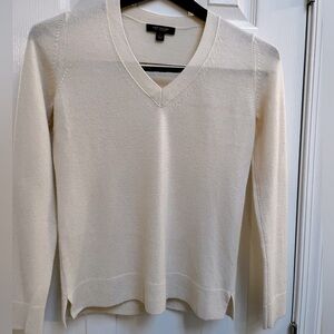 Ann Taylor Cashmere Swester